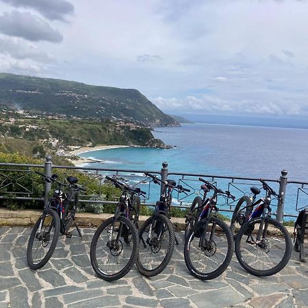 Borgo Carida - Green Family Holidays Zaccanopoli Eksteriør bilde